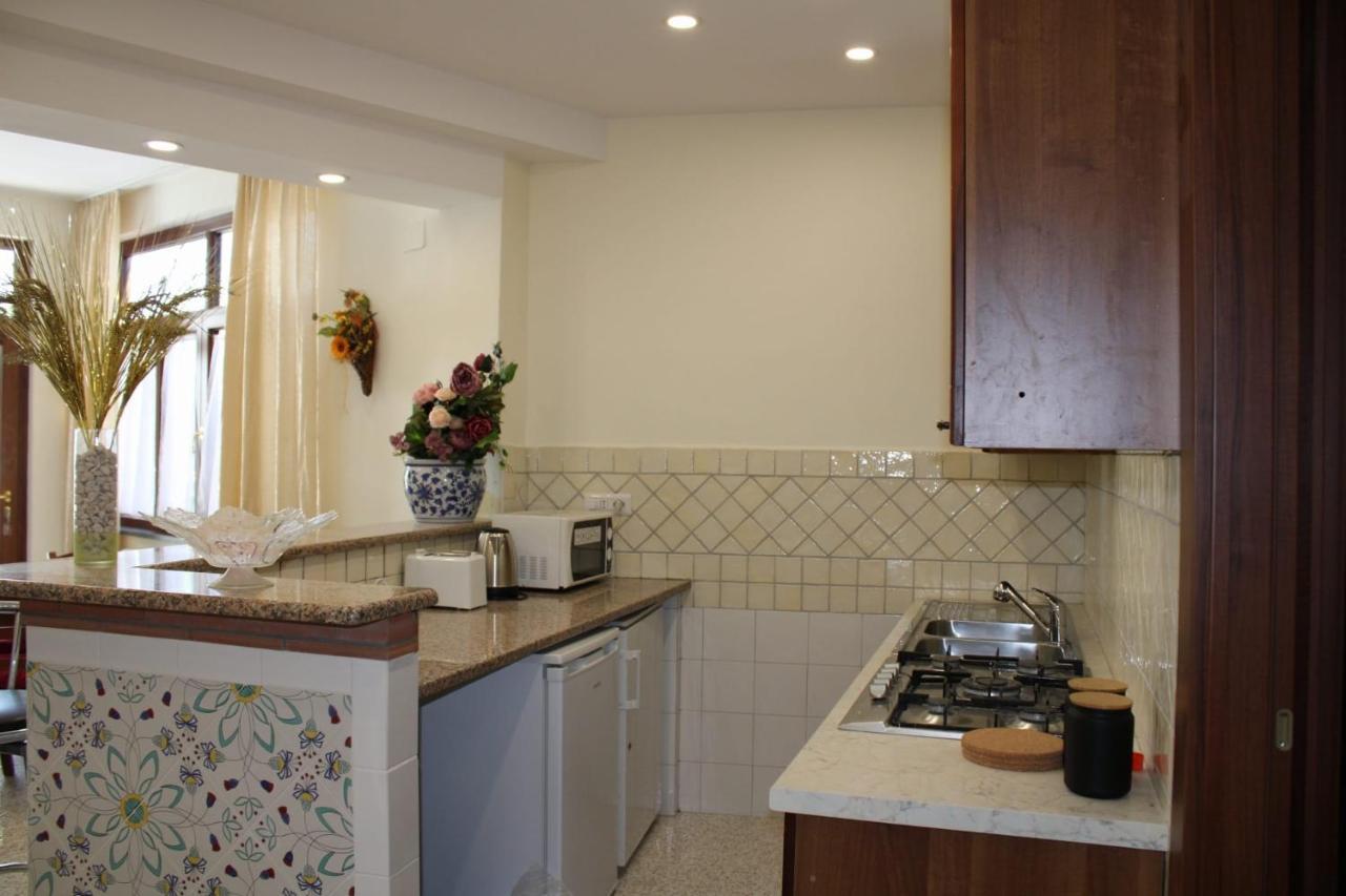 Casa Angelina Villa Termini Ngoại thất bức ảnh